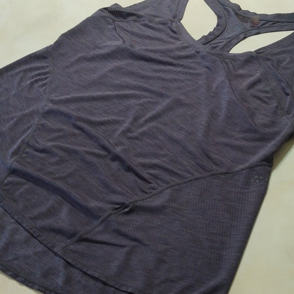 Zella Razorback Top - Picture 3 of 8